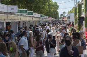 La Feria del Libro de Madrid recupera la normalidad a lo grande: 378 casetas y más de 400 expositores