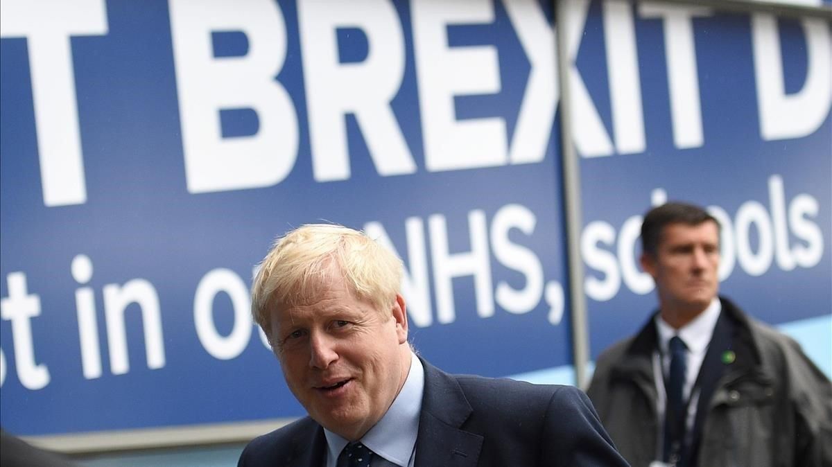 El primer ministro británico, Boris Johnson, llega a la conferencia ’tory’ en Manchester, este domingo. El primer ministro británico, Boris Johnson, llega a la conferencia ’tory’ en Manchester, este domingo.