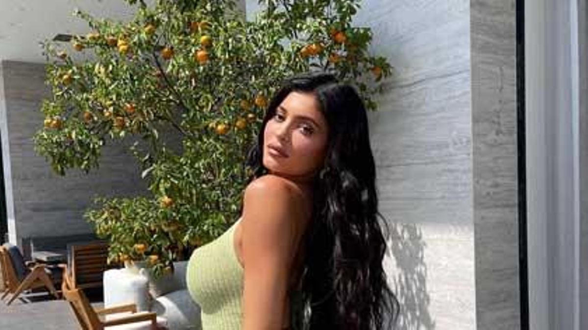 Kylie Jenner reaparece para anunciar el nacimiento de su bebé Kylie Jenner reaparece para anunciar el nacimiento de su bebé