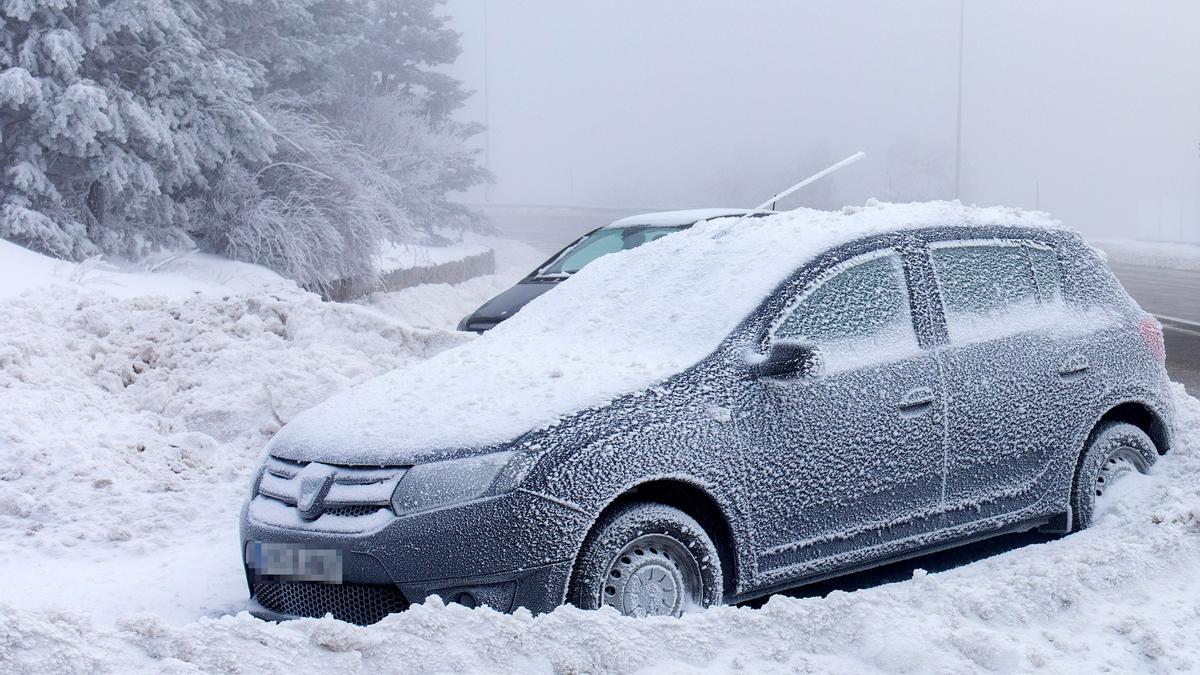 Les tres accions que has de complir si et quedes atrapat amb el cotxe a la neu