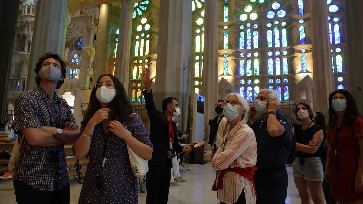 La Sagrada Família reobre els caps de setmana després de set mesos de tancament