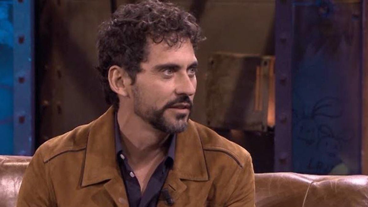 Paco León, otra víctima más de los titulares engañosos: "Ayer me mataron" Paco León, otra víctima más de los titulares engañosos: "Ayer me mataron"