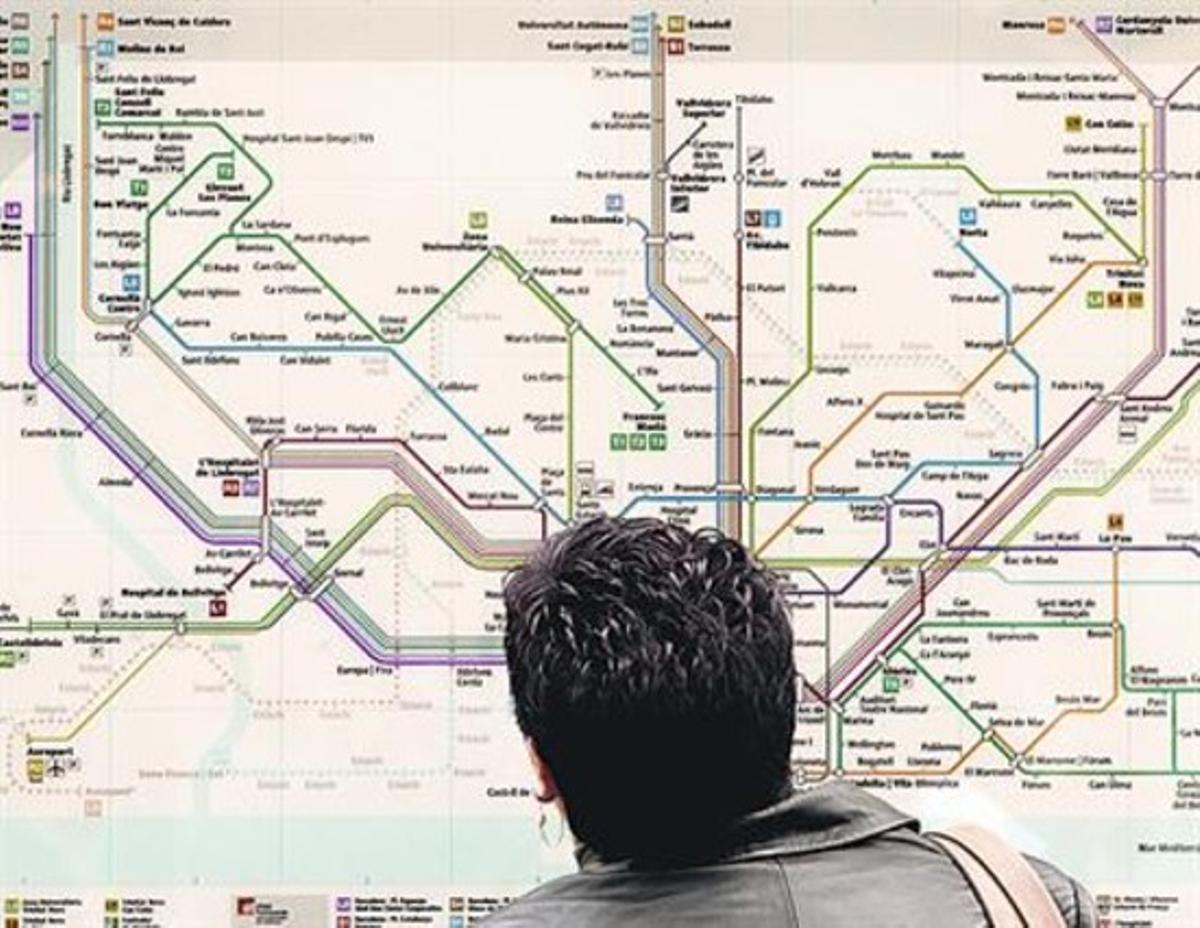 Los planos del metro simplifican los trayectos para facilitar la lectura.