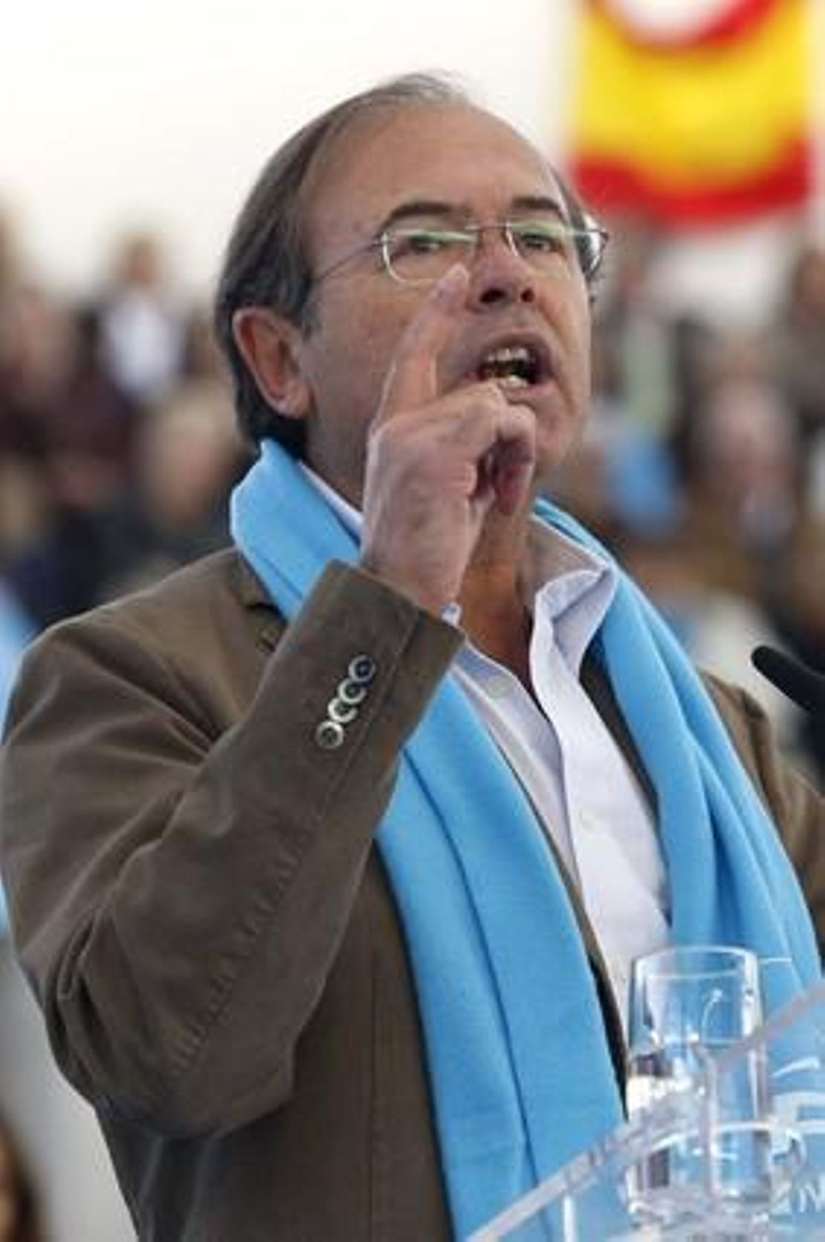 Pío García-Escudero, en un mitin en Las Rozas, el pasado 12 de noviembre. Pío García-Escudero, en un mitin en Las Rozas, el pasado 12 de noviembre.