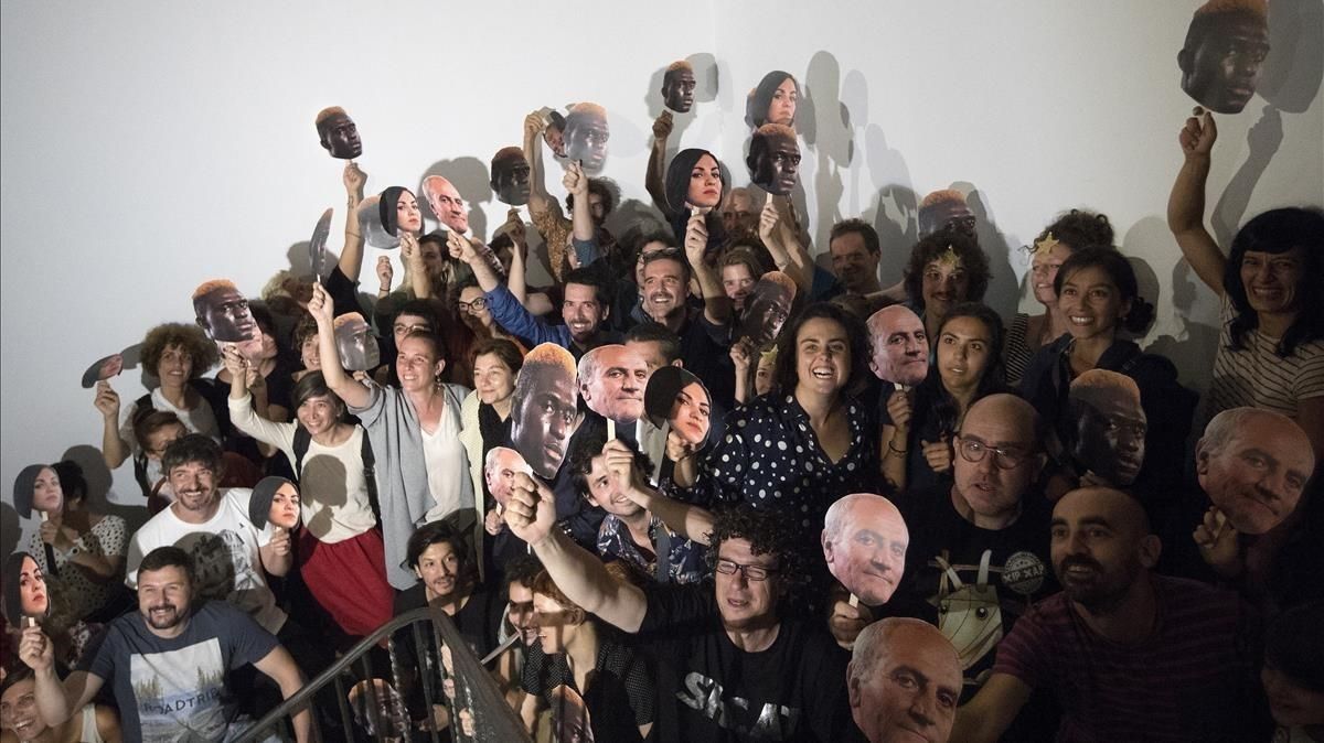 Algunos de los participantes de FiraTàrrega, durante la presentación de la feria este jueves. Algunos de los participantes de FiraTàrrega, durante la presentación de la feria este jueves.