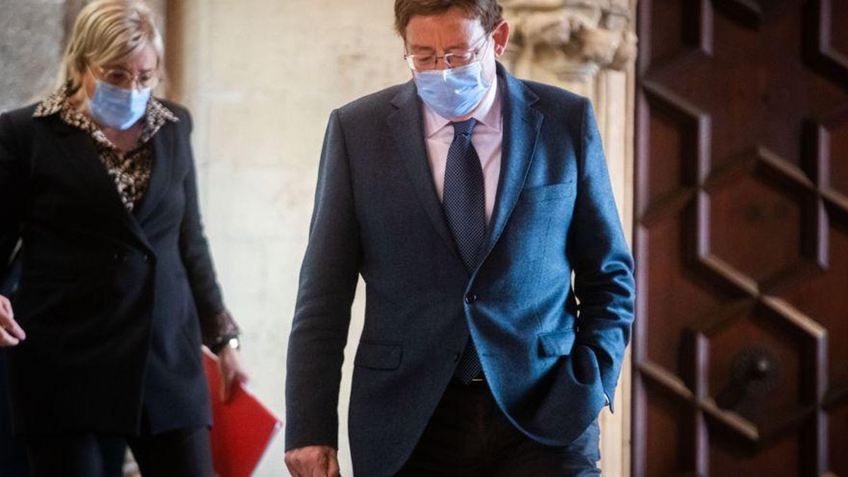 Ximo Puig investigará a los alcaldes valencianos que se vacunaron sin permiso Ximo Puig investigará a los alcaldes valencianos que se vacunaron sin permiso