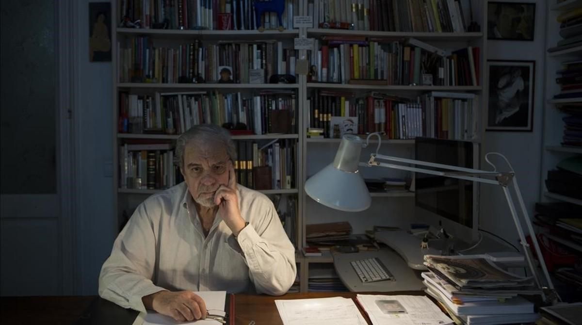 Juan Marsé en su domicilio de Barcelona. Juan Marsé en su domicilio de Barcelona.