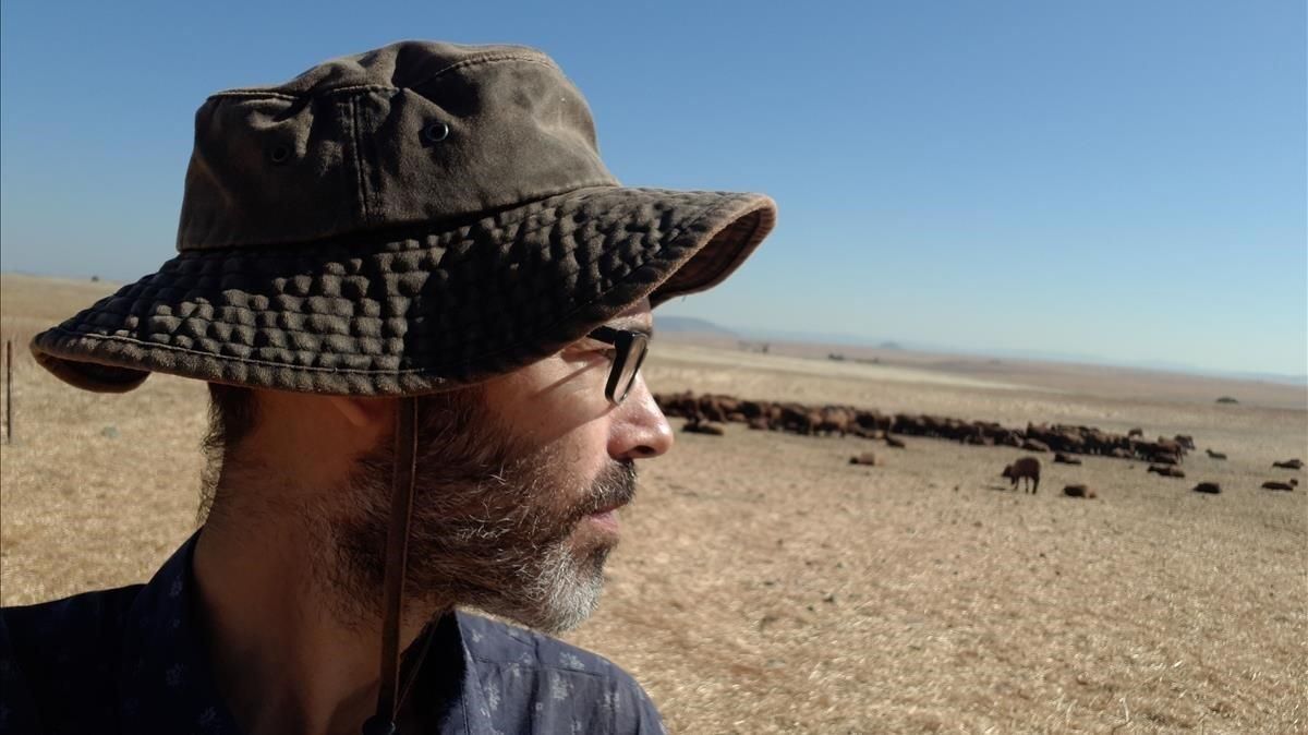 El escritor barcelonés Gabi Martínez en Extremadura. El escritor barcelonés Gabi Martínez en Extremadura.