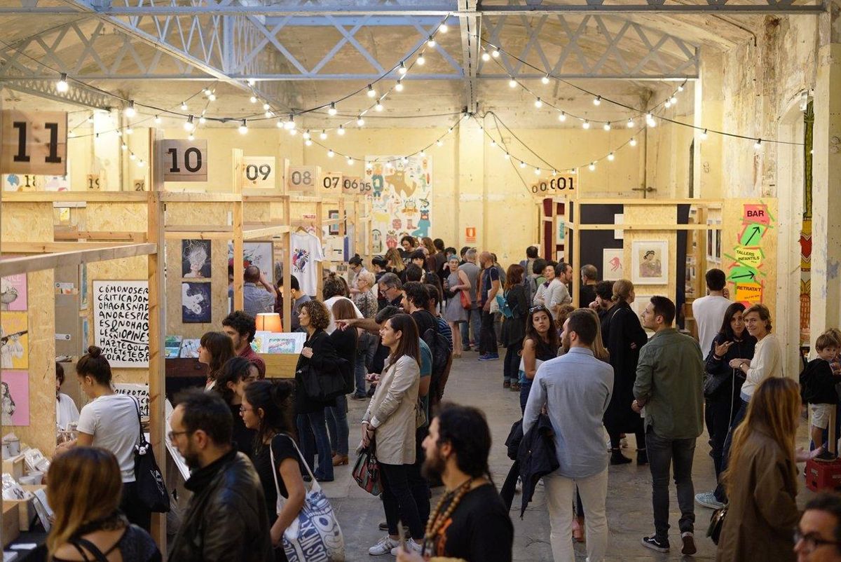 Aspecto de la última edición del Mercado de la Ilustración. Aspecto de la última edición del Mercado de la Ilustración.