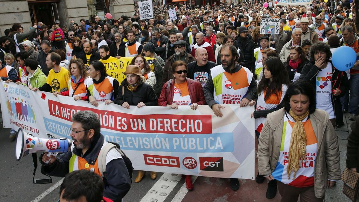 Ayuso clava la primera destralada a l’actual model de Telemadrid Ayuso clava la primera destralada a l’actual model de Telemadrid