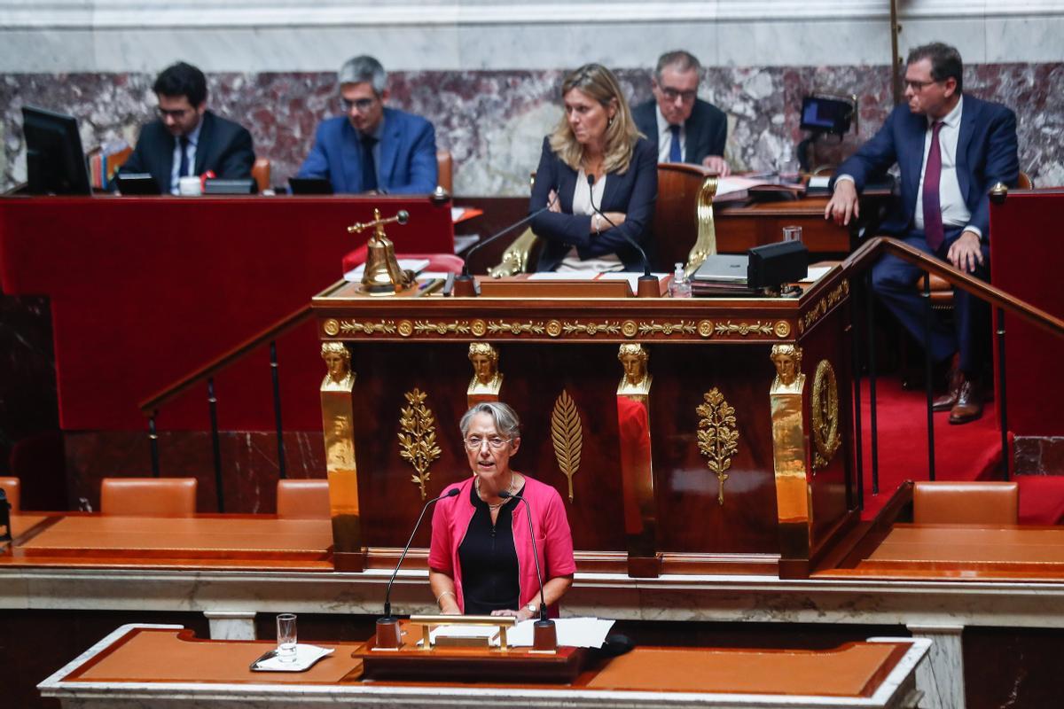 La primera ministra Borne anuncia la nacionalització de la principal elèctrica de França