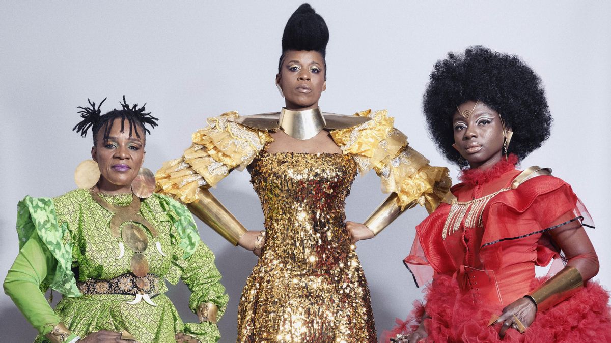 El grupo Les Amazones d’Afrique. El grupo Les Amazones d’Afrique.