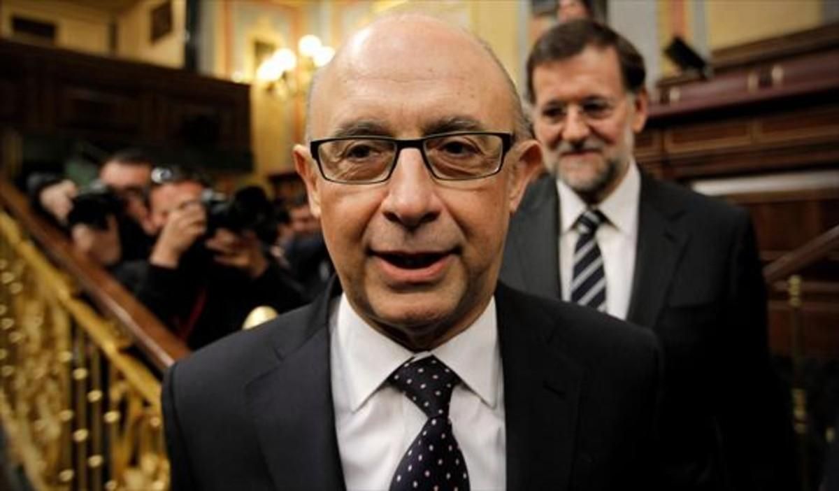 PRESUPUESTOS Montoro en el Congreso, el pasado mes de abril. PRESUPUESTOS Montoro en el Congreso, el pasado mes de abril.