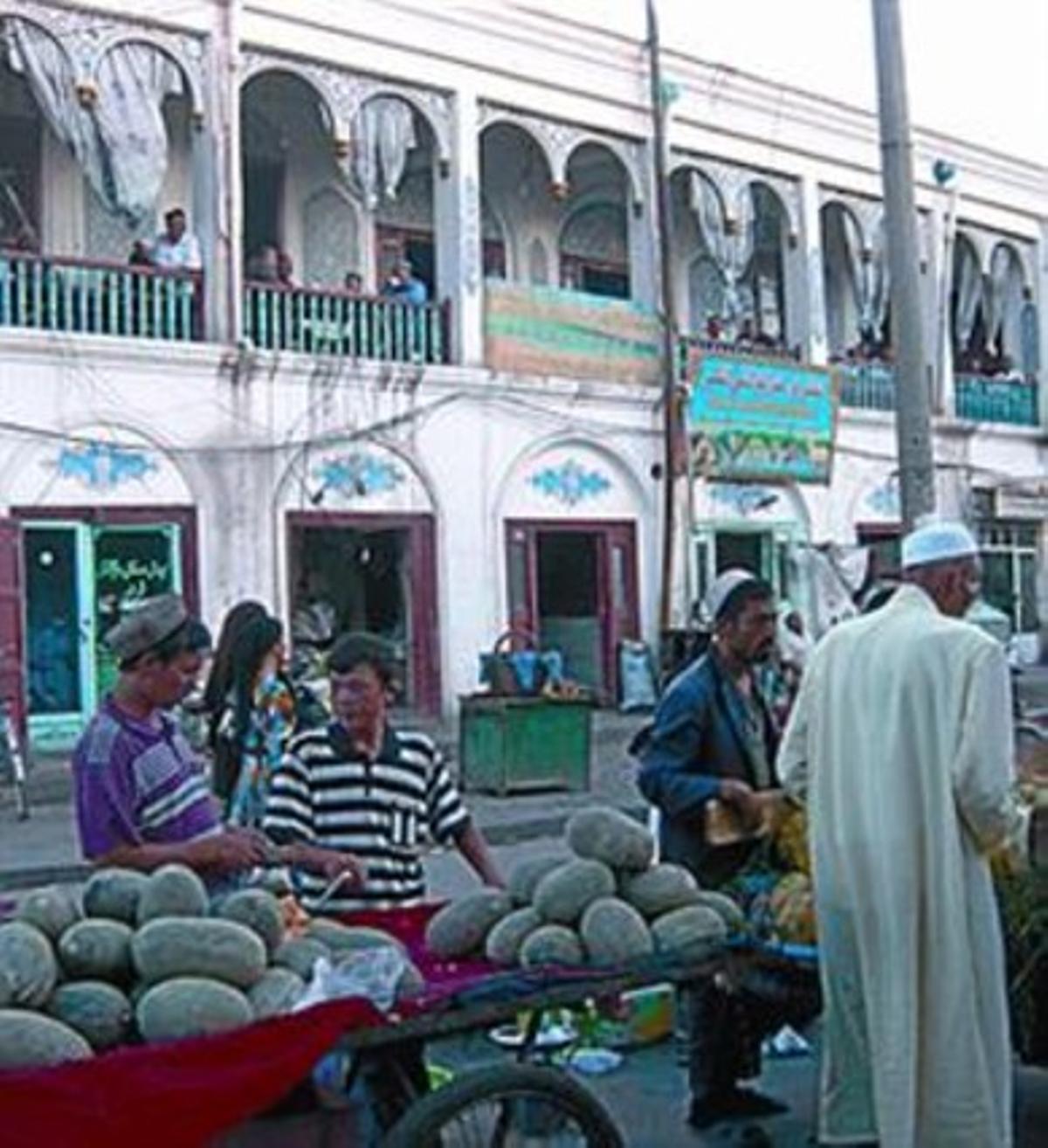 Mercado callejero de Kashgar.