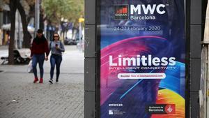 Un anuncio del Mobile en las calles de Barcelona.