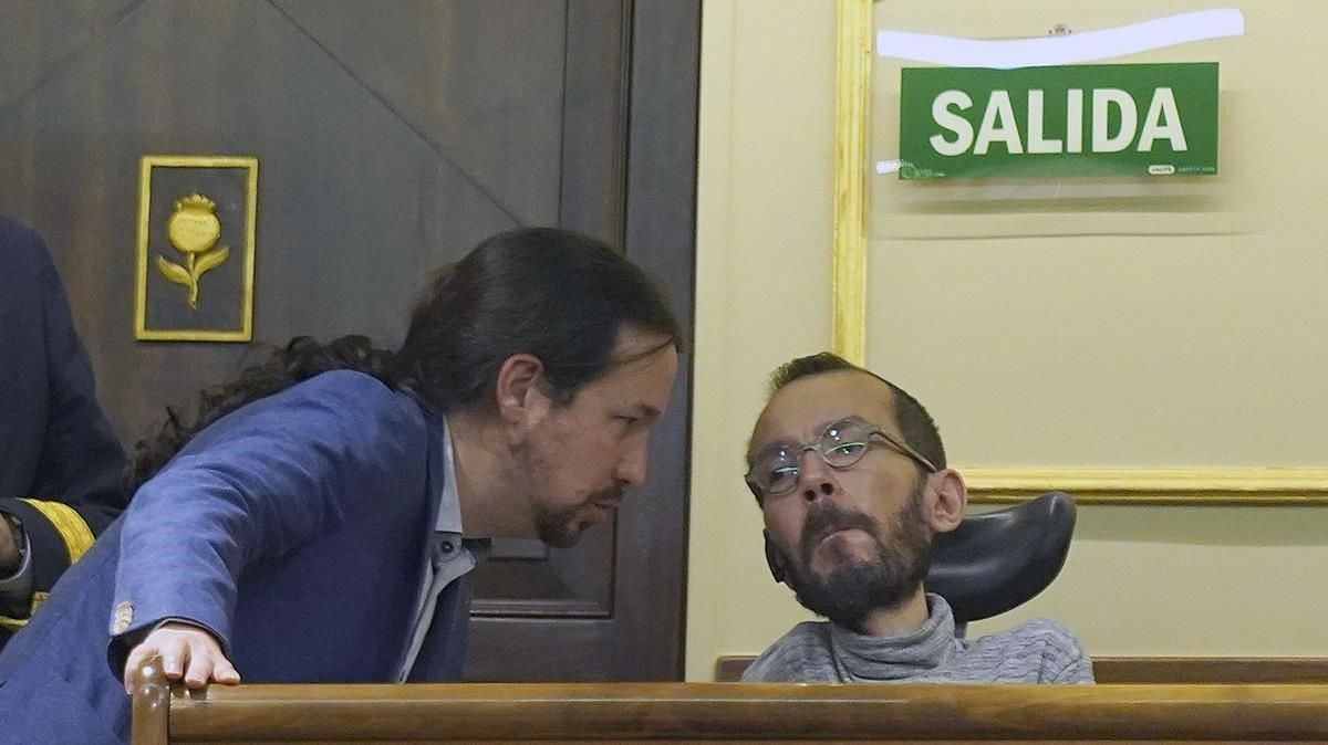 Pablo Iglesias y Pablo Echenique, en el Congreso Pablo Iglesias y Pablo Echenique, en el Congreso