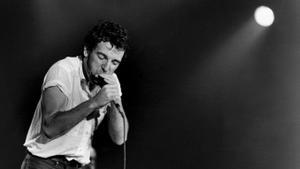 Concierto de Bruce Springsteen & The E Street Band en abril de 1981 en el Palacio de los Deportes de Barcelona, en la Gira The River. FOTO FERRAN SENDRA