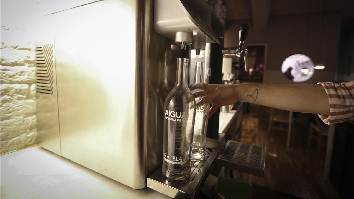 «Agua de beber, camará» «Agua de beber, camará»