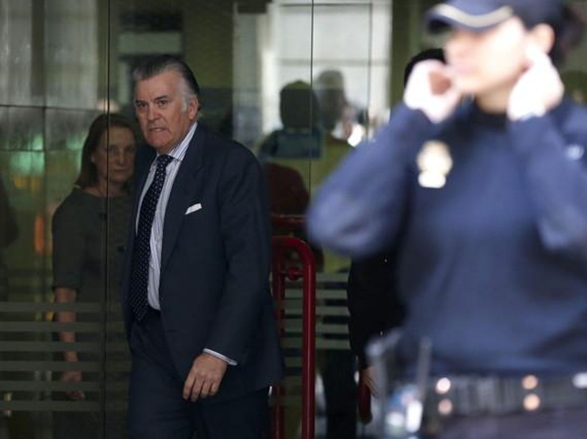Luis Bárcenas sale de la Audiencia Nacional, el pasado 15 de abril. Luis Bárcenas sale de la Audiencia Nacional, el pasado 15 de abril.