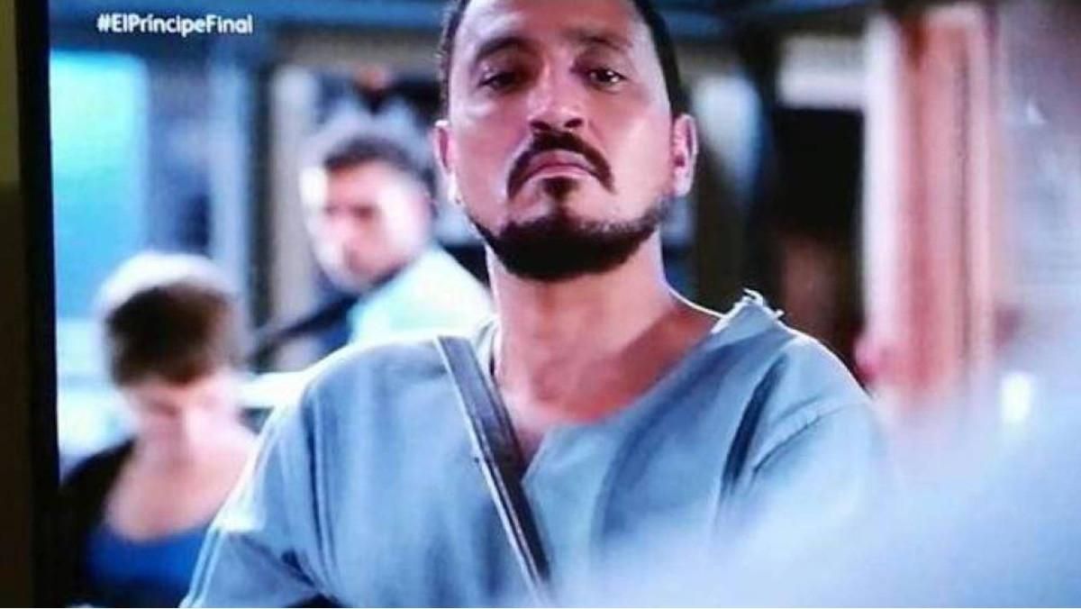 Naoufal Azzouz, en una escena de la serie de Tele 5 ’El Príncipe’. Naoufal Azzouz, en una escena de la serie de Tele 5 ’El Príncipe’.