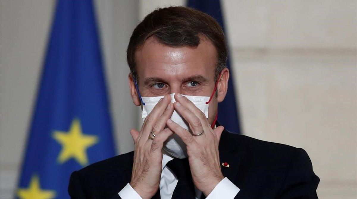 Emmanuel Macron en una reunión diplomática este martes. Emmanuel Macron en una reunión diplomática este martes.