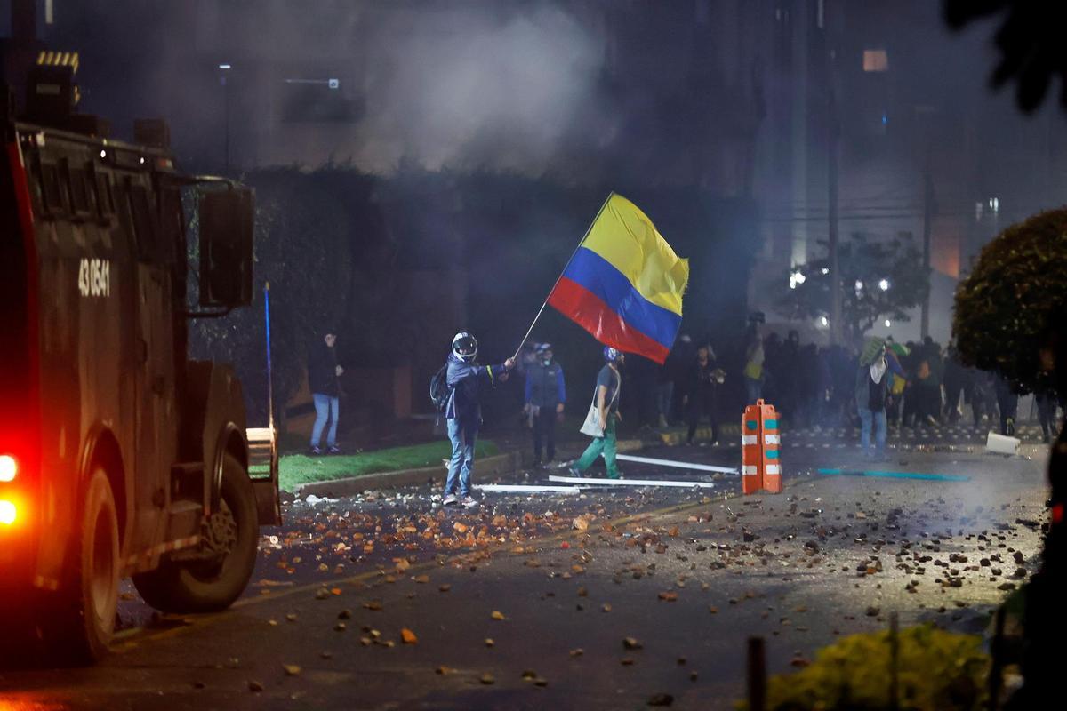 La tensión se agrava en Colombia en nuevas protestas contra la reforma  fiscal