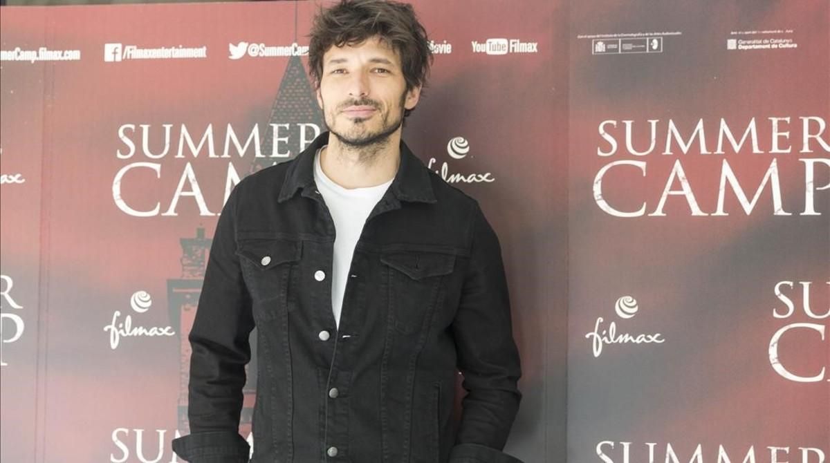 Andrés Velencoso, este miércoles en la presentación de ’Summer Camp’, en los cines Texas de Barcelona. Andrés Velencoso, este miércoles en la presentación de ’Summer Camp’, en los cines Texas de Barcelona.