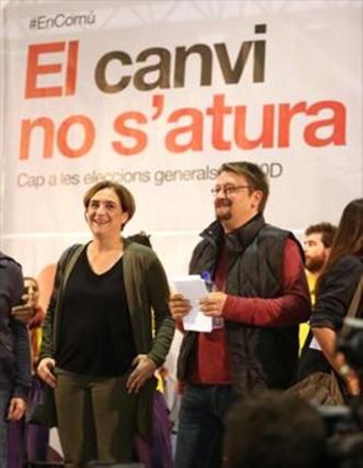 La alcaldesa de Barcelona, Ada Colau, y el candidato de ’En Comú Podem’, Xavier Domènech. La alcaldesa de Barcelona, Ada Colau, y el candidato de ’En Comú Podem’, Xavier Domènech.