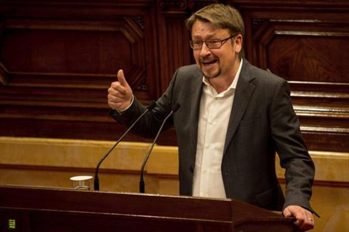 Domènech recuerda a Torra que el 21-D no refrendó la DUI Domènech recuerda a Torra que el 21-D no refrendó la DUI