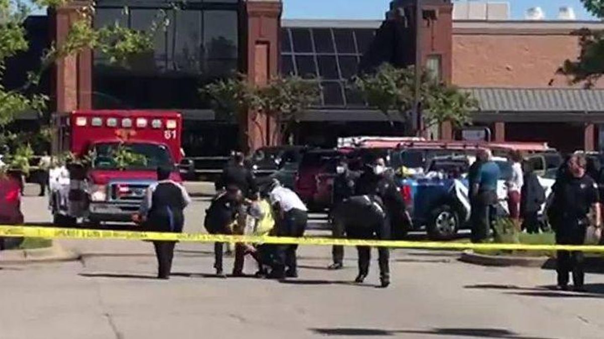 Tiroteo en Collierville, Tennessee, cerca de Memphis deja una víctima mortal y el atacante muerto. Tiroteo en Collierville, Tennessee, cerca de Memphis deja una víctima mortal y el atacante muerto.