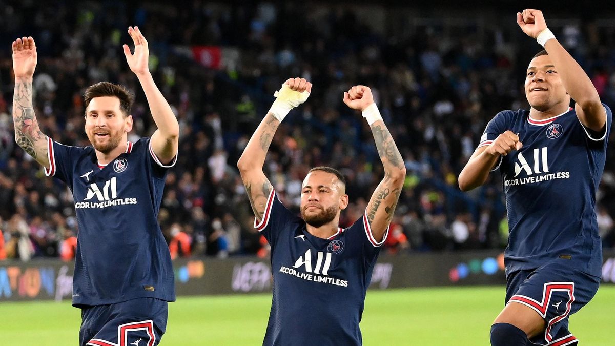 Mediaset compra els drets de cinc partits del PSG de Messi a la Ligue 1 francesa Mediaset compra els drets de cinc partits del PSG de Messi a la Ligue 1 francesa