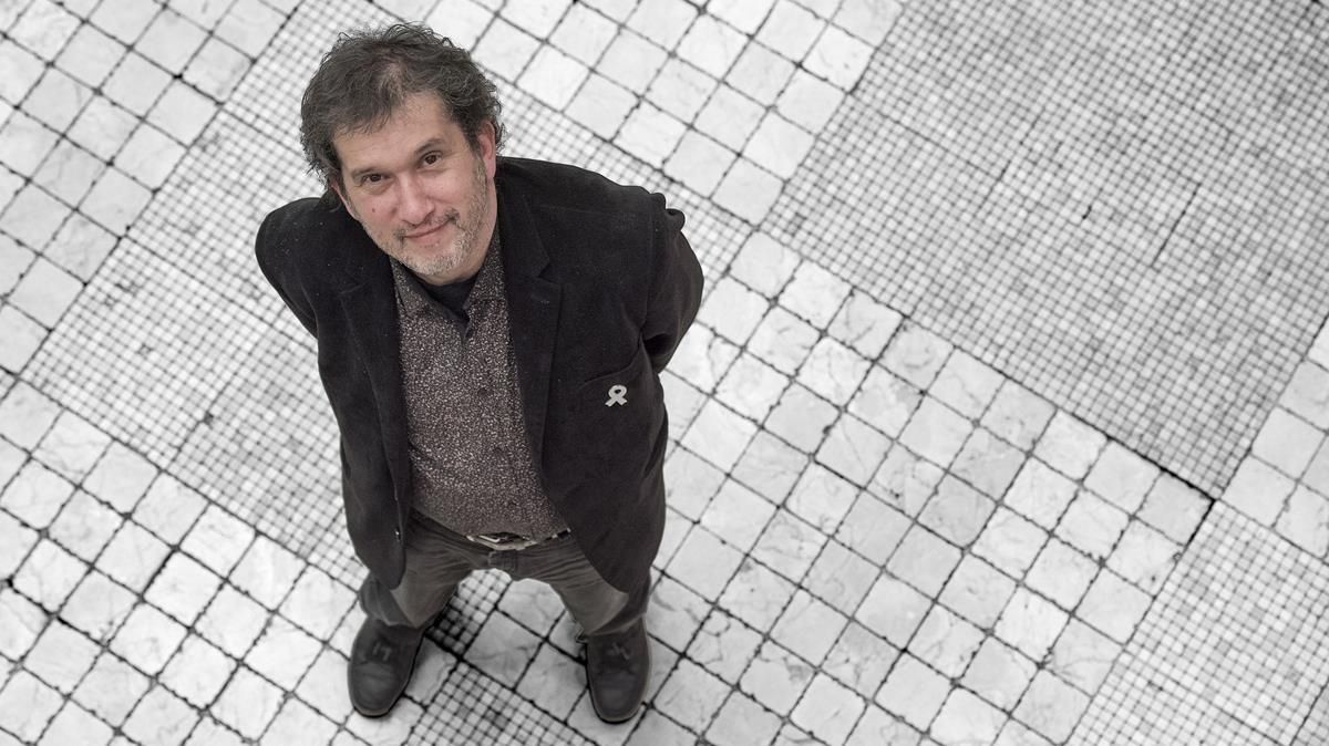 El escritor Joan-Lluís Lluís, en Barcelona. El escritor Joan-Lluís Lluís, en Barcelona.