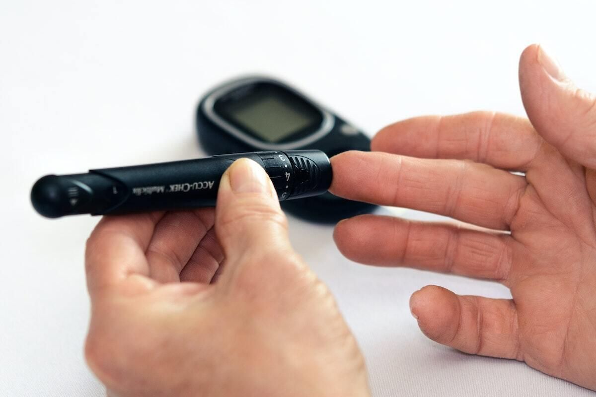 Día Mundial de la Diabetes: Síntomas de una subida o bajada de azúcar, y qué hacer Día Mundial de la Diabetes: Síntomas de una subida o bajada de azúcar, y qué hacer