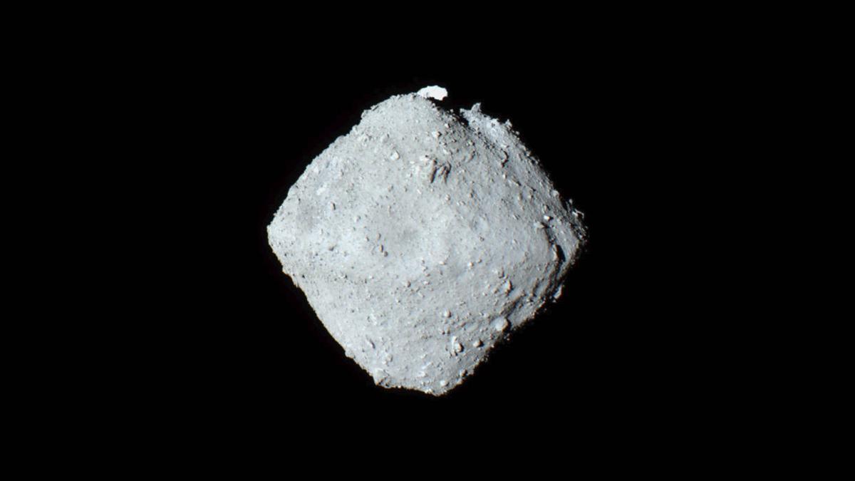Hallada una molécula clave para la vida en un asteroide.