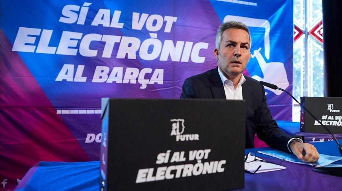 Víctor Font, en la presentación de la campaña para introducir el voto electrónico en el Barça.