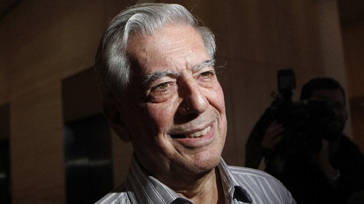 El escritor Mario Vargas Llosa. 
