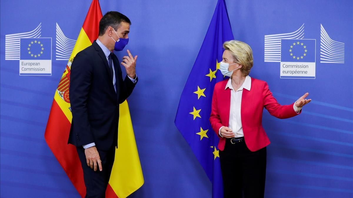 Pedro Sánchez y la presidenta de la Comisión Europea, Ursula von der Leyen, en Bruselas. Pedro Sánchez y la presidenta de la Comisión Europea, Ursula von der Leyen, en Bruselas.
