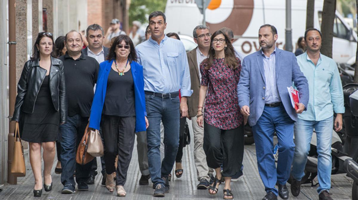 El PSC i el PSOE pacten iniciar el camí cap a la reforma constitucional