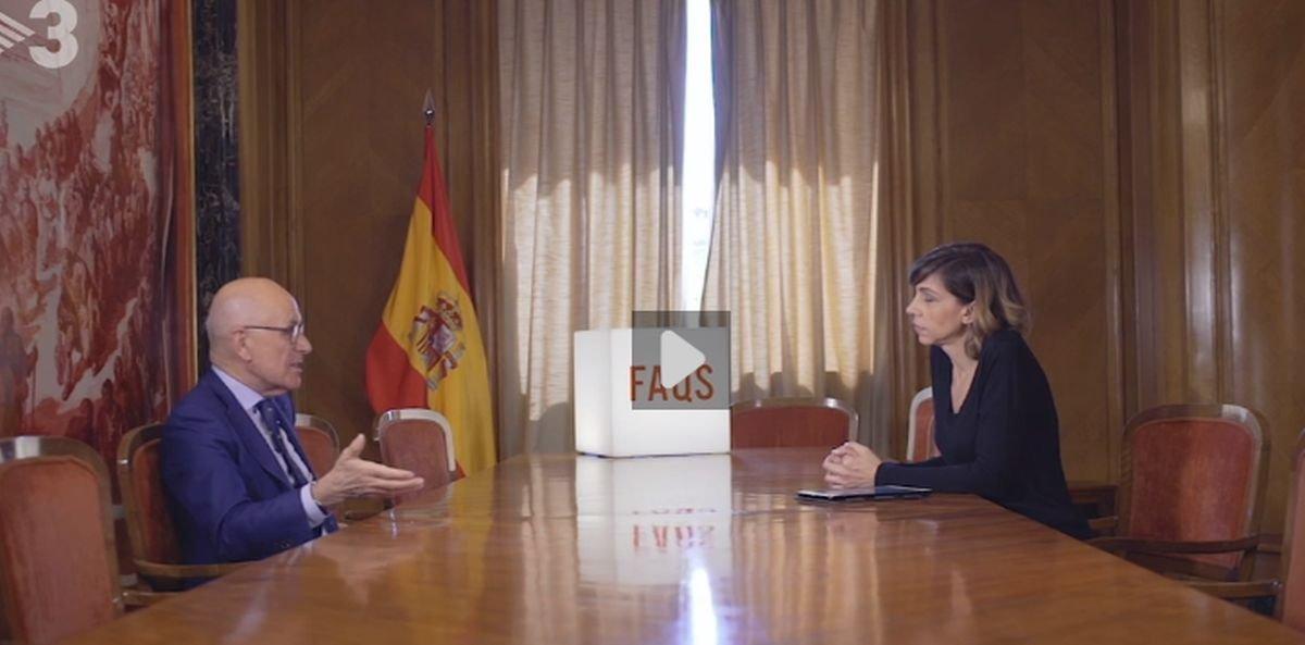 Duran Lleida con Cristina Puig, durante la entrevista en ’FAQS’.