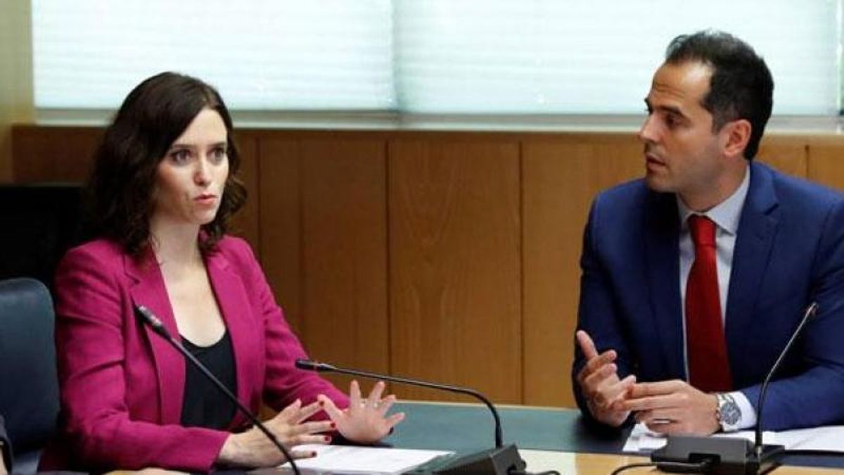 Ignacio Aguado destapa a Ayuso en Cuatro: "Se quitará de en medio a Pablo Casado" Ignacio Aguado destapa a Ayuso en Cuatro: "Se quitará de en medio a Pablo Casado"