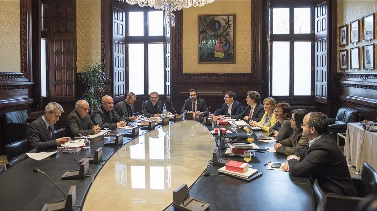 Reunión de la Mesa del Parlament. Reunión de la Mesa del Parlament.