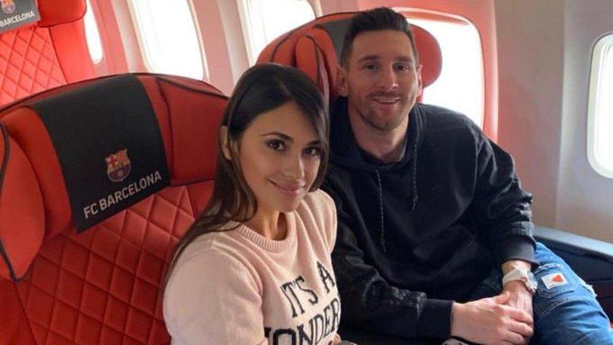 Messi i els seus companys posen rumb a París