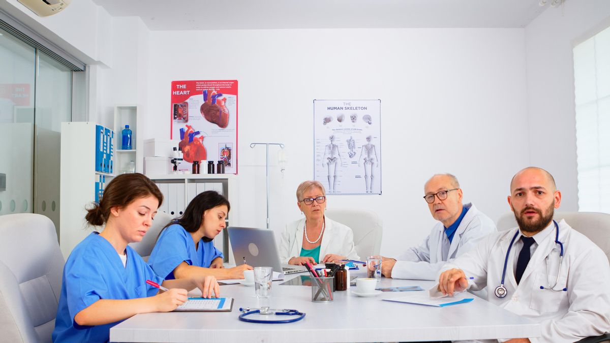 Polaris, una guía para mejorar la atención a los pacientes con cáncer de pulmón Polaris, una guía para mejorar la atención a los pacientes con cáncer de pulmón