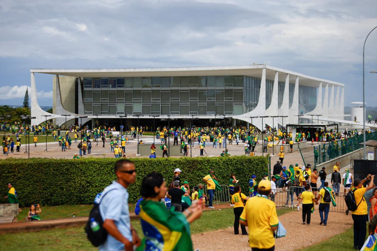 El Brasil digereix el cop