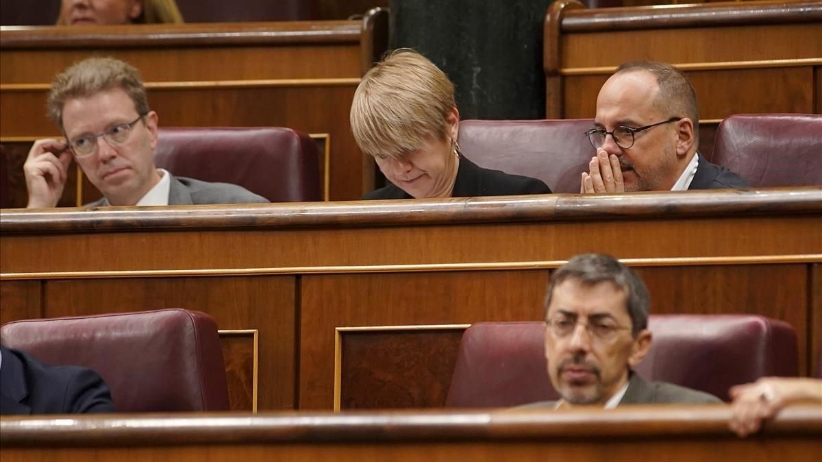 Carles Campuzano durante el pleno en el Congreso. Carles Campuzano durante el pleno en el Congreso.