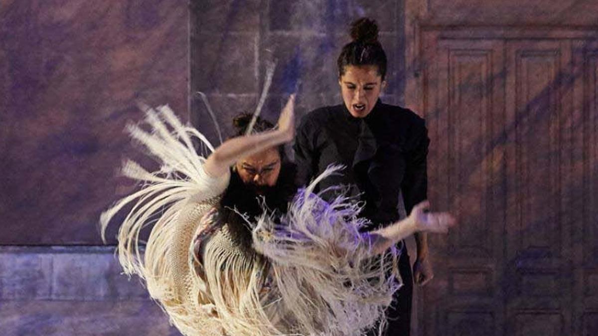 Rocío Molina y Sílvia Pérez Cruz, en una escena de ’Grito pelao’.