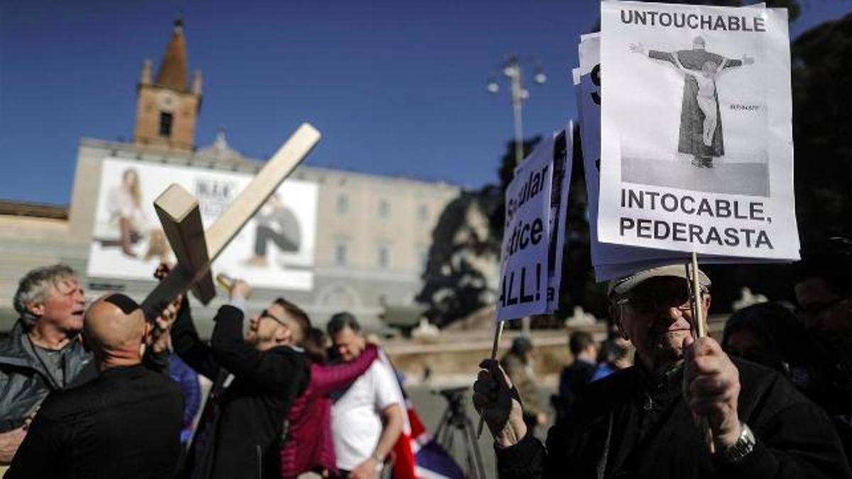 Manifestación en Roma para protestar por los abusos sexuales en la Iglesia católica, en 2020.