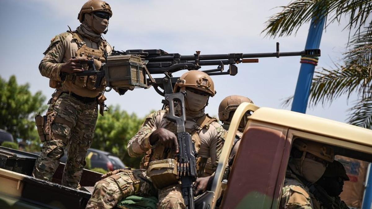 Un ataque yihadista en Mali se salda con 17 militares, 4 civiles y 7 terroristas muertos