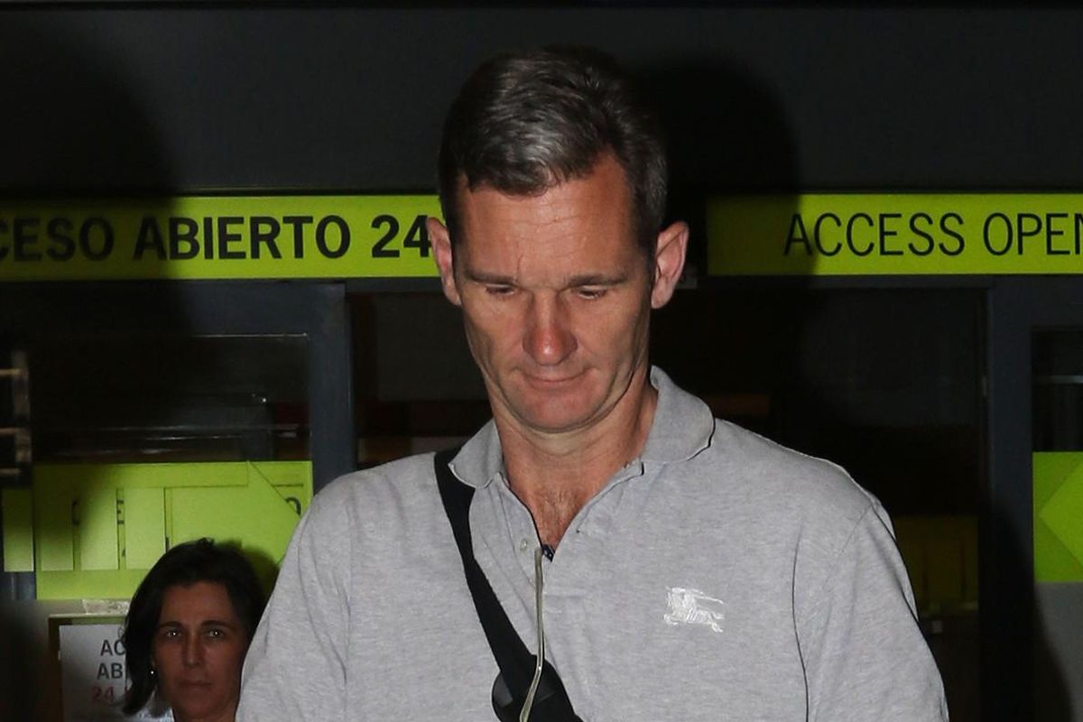 Iñaki Urdangarin, a su llegada a Madrid para ingresar en la cárcel de Brieva. Iñaki Urdangarin, a su llegada a Madrid para ingresar en la cárcel de Brieva.