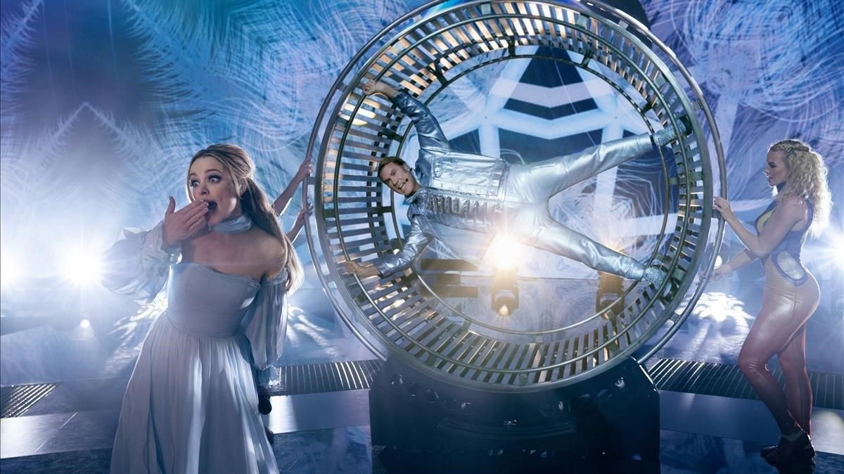 Rachel McAdams y Will Ferrell, en un fotograma de ’Eurovision. La historia de Fire Saga’ Rachel McAdams y Will Ferrell, en un fotograma de ’Eurovision. La historia de Fire Saga’